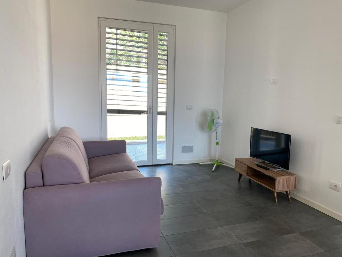 The Sunshine - Apartments With Pool Musso Exterior foto